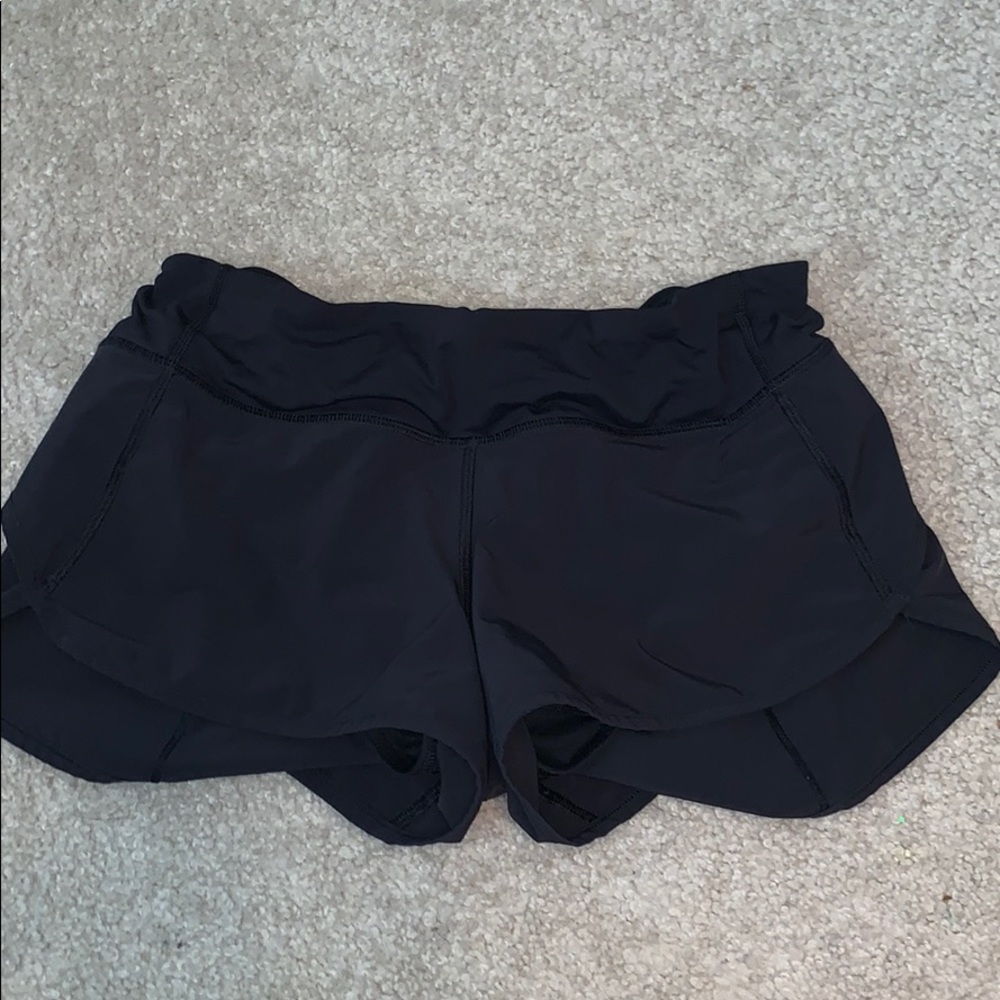COPY - LULU LEMON Speed Up Shorts in Black Size 6